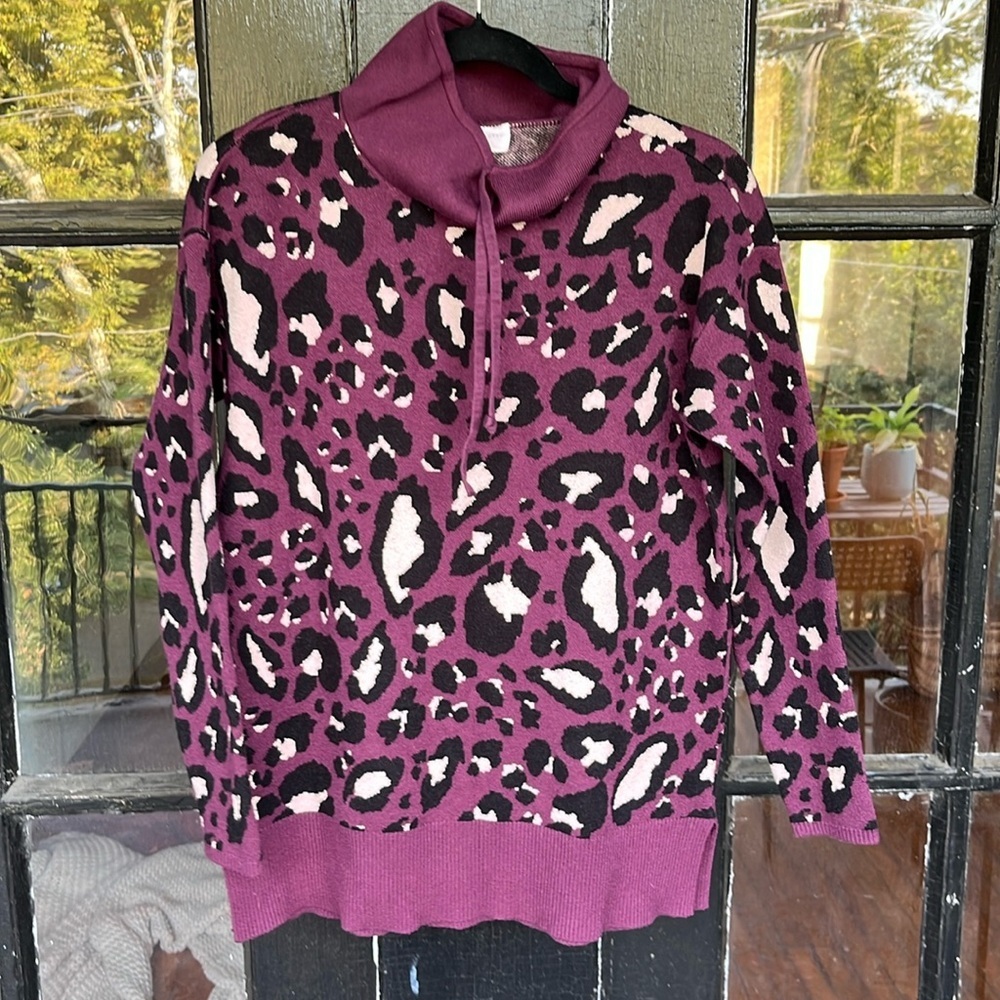 Lou & Grey Leopard Print Drawstring Turtle Neck Sweater Size Small - Picture 5 of 8